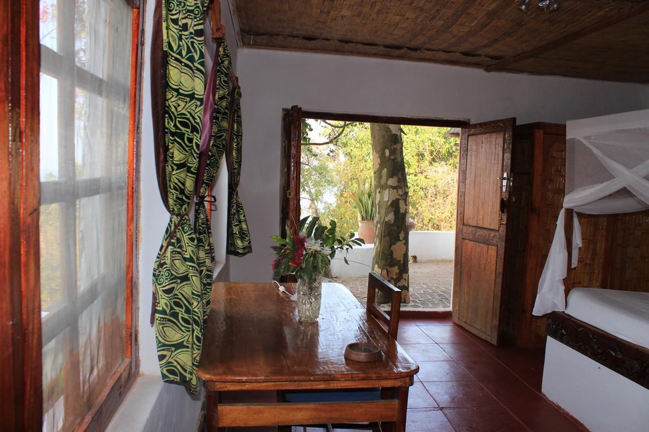 Njaya Lodge Nkhata Bay Eksteriør billede