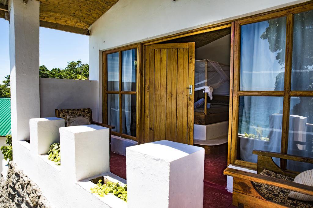Njaya Lodge Nkhata Bay Eksteriør billede