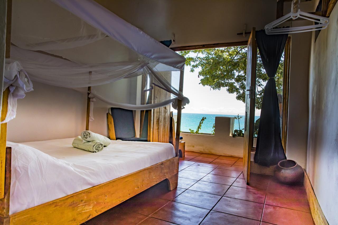 Njaya Lodge Nkhata Bay Eksteriør billede