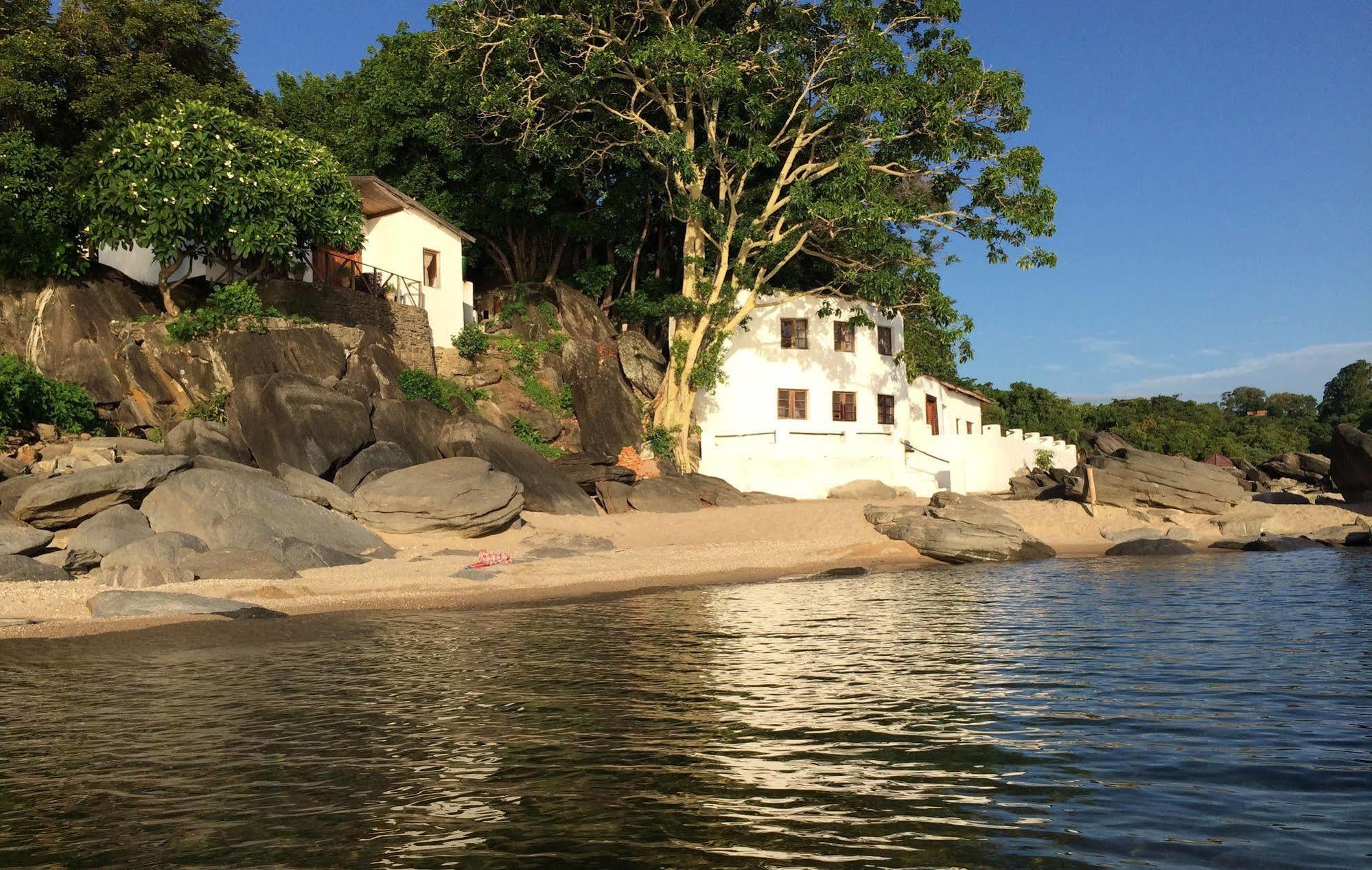 Njaya Lodge Nkhata Bay Eksteriør billede